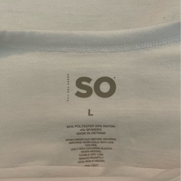 SO Women's Classic White Long Sleeve Tee Soft and Cozy Size L -NWT - Picture 2 of 5